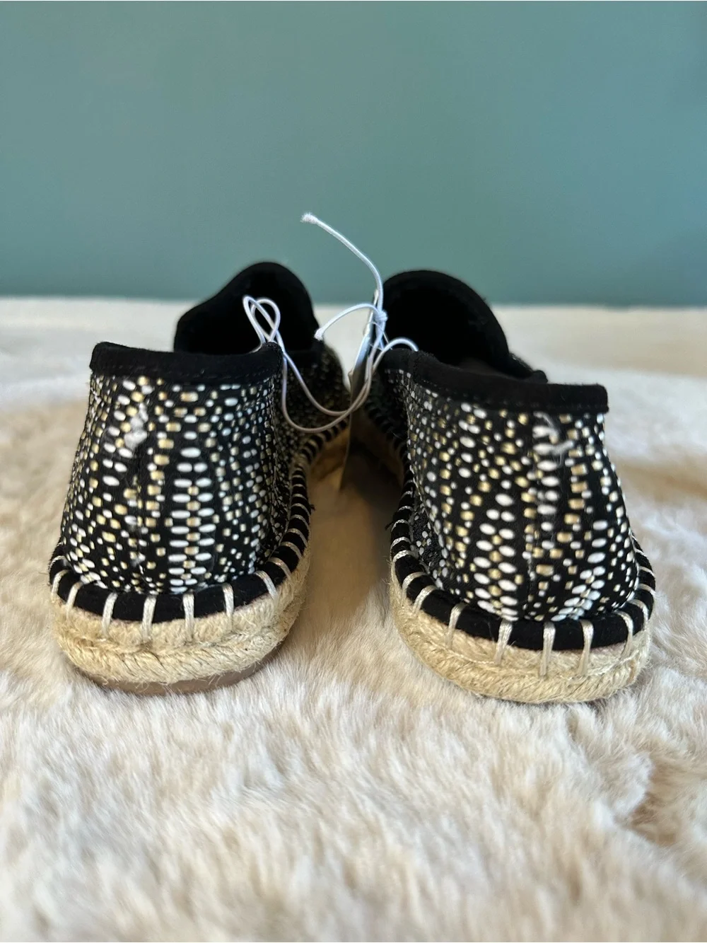 Universal Thread Black & Ivory Patterned Espadrille Flats Size 7 NWT
